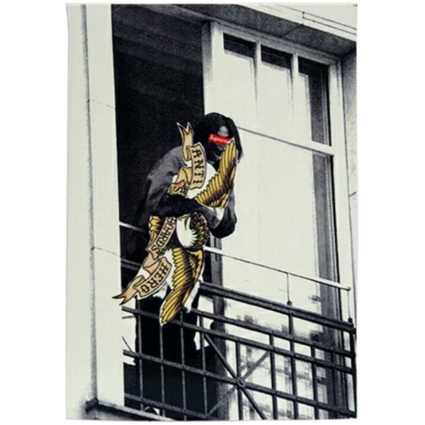 Supreme ANTIHERO Balcony
