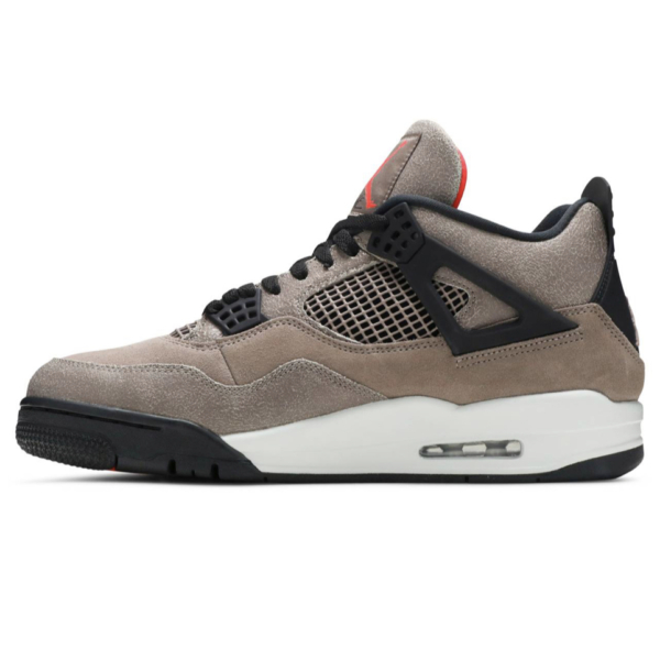 Air Jordan 4 Retro “Taupe Haze”