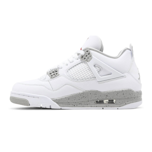 Jordan 4 Retro White Oreo (2021)