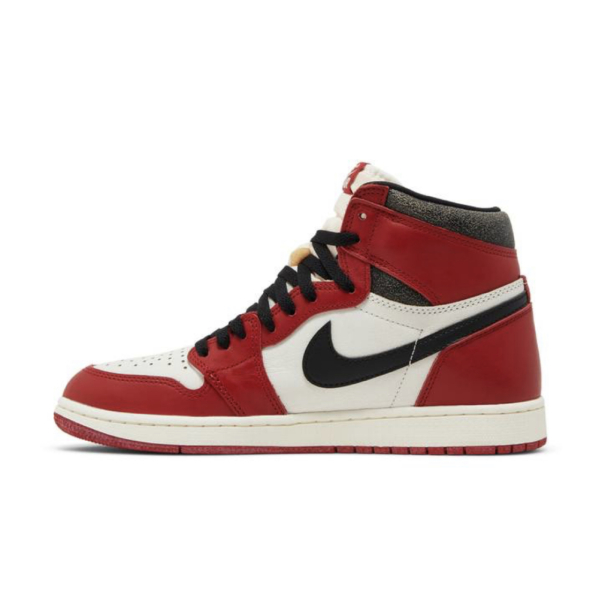 Air Jordan 1 High OG Chicago Lost And Found