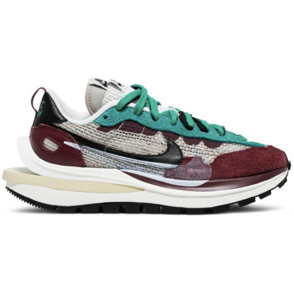 Nike Sacai Vaporwaffle Villain Red