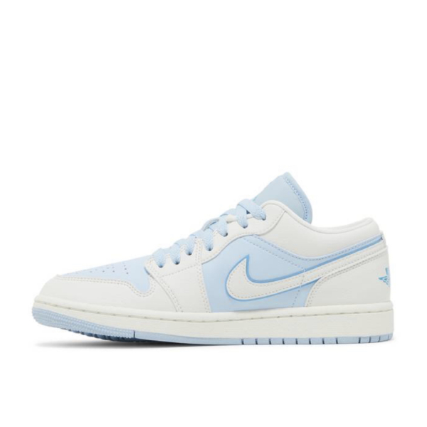 Air Jordan 1 Low SE Reverse Ice Blue