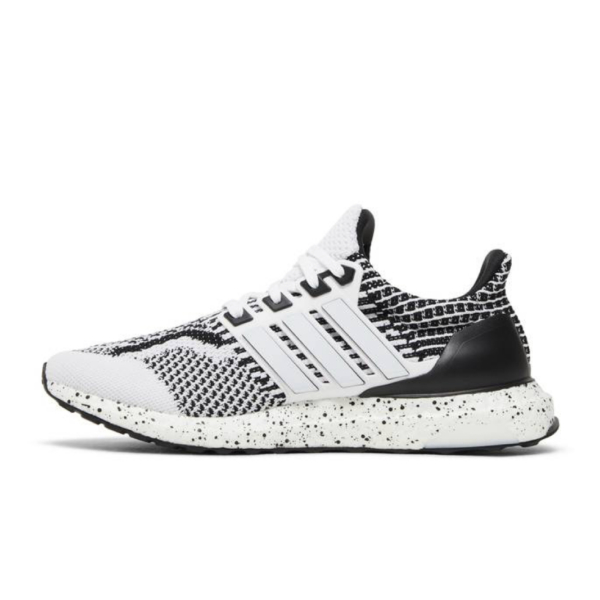 Adidas Ultra Boost 5.0 DNA Cloud White Black