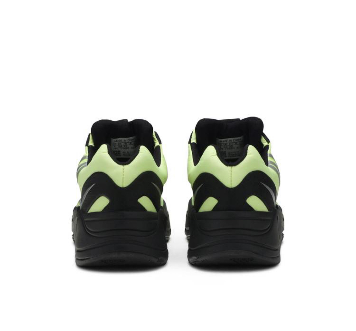 Dziecięce Adidas Yeezy 700 MNVN Phosphor