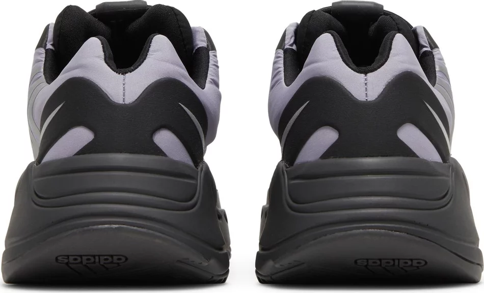 Yeezy Boost 700 MNVN Geode - Image 4